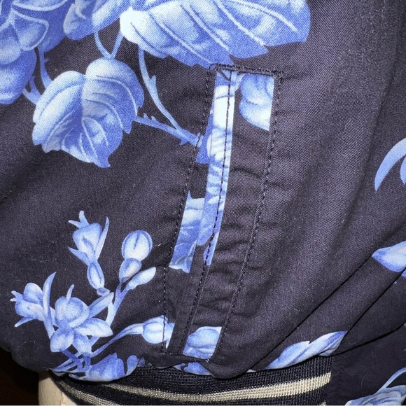 GAP Blue and Gray Bomber Jacket with Ribbed Details - Picture 5 of 9